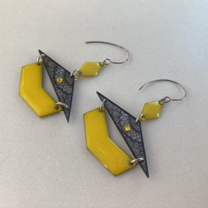 Boucles d’oreilles triangles et chevrons jaunes