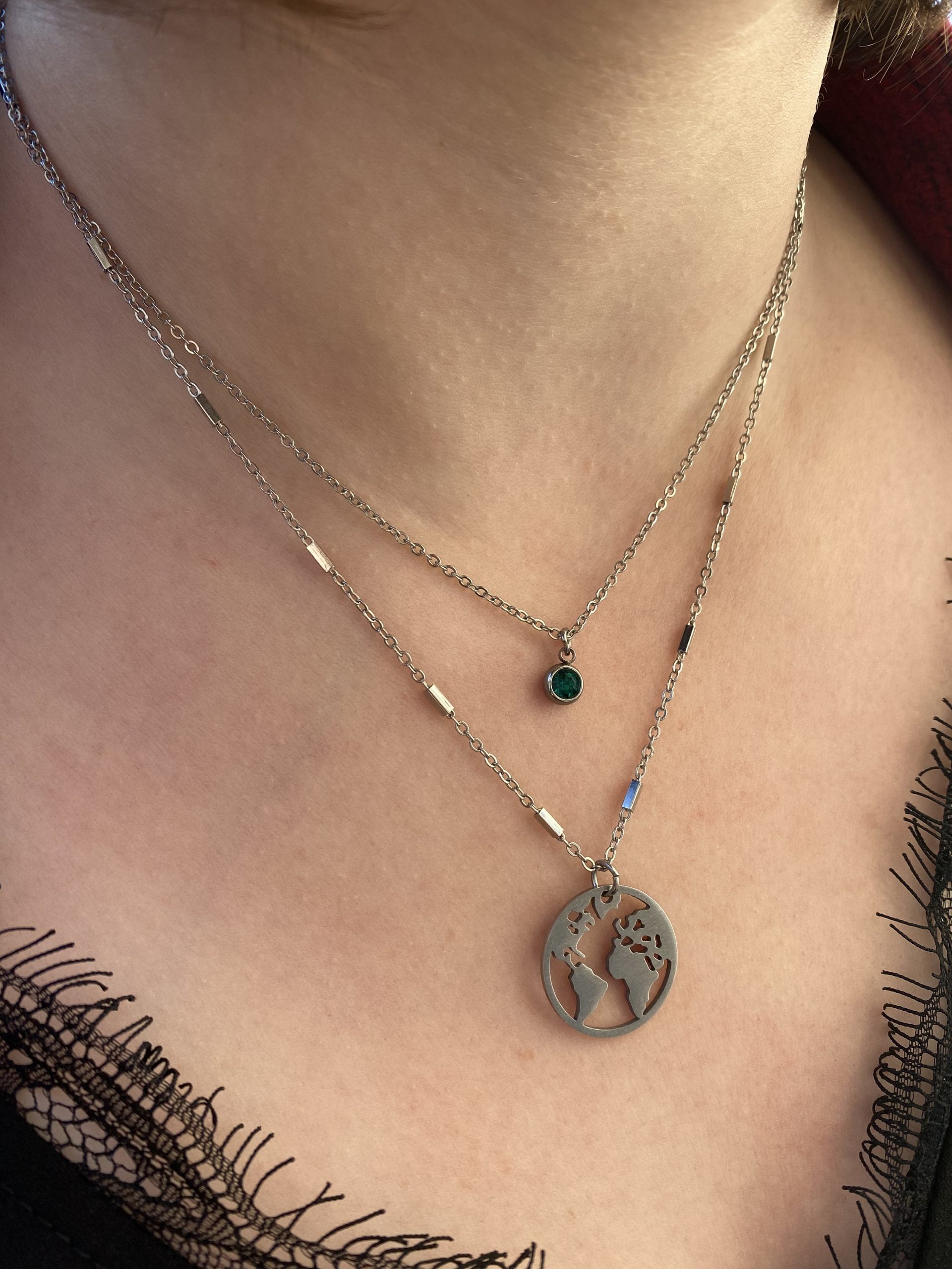 Collier double mappemonde et stras bleu-vert