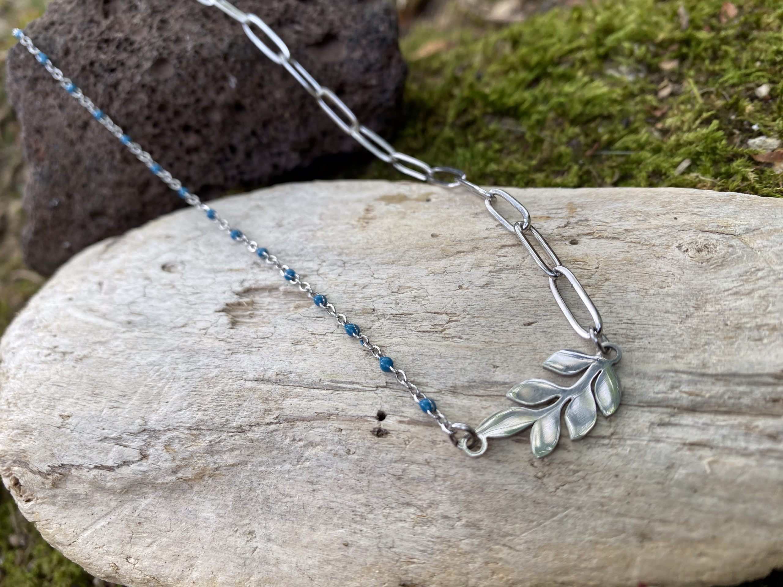 Collier asymétrique 2 chaines – Image 2