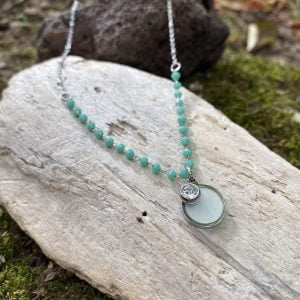 Collier perlé et perles menthe