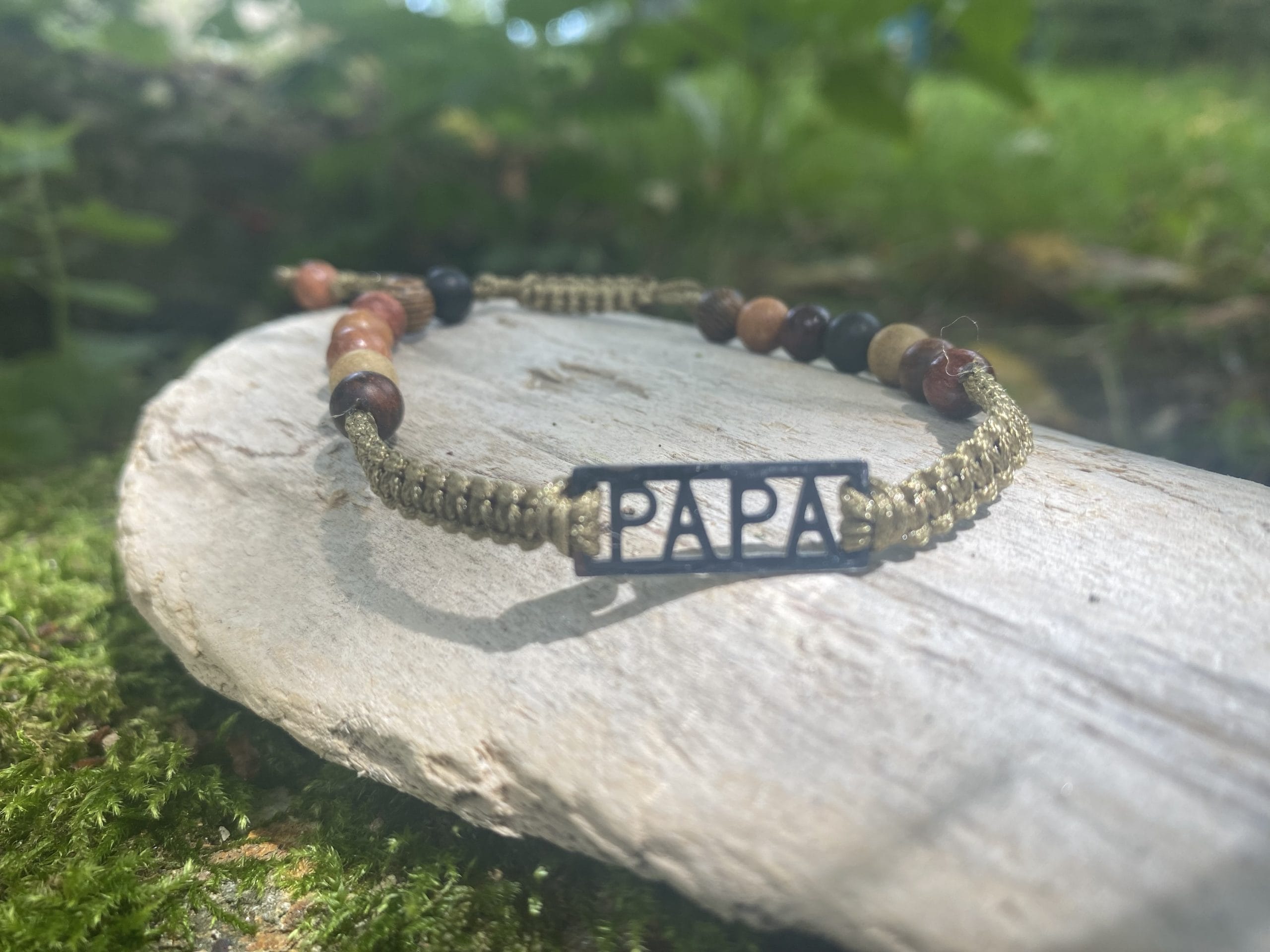 Bracelet homme « Papa » kaki - Perles en bois