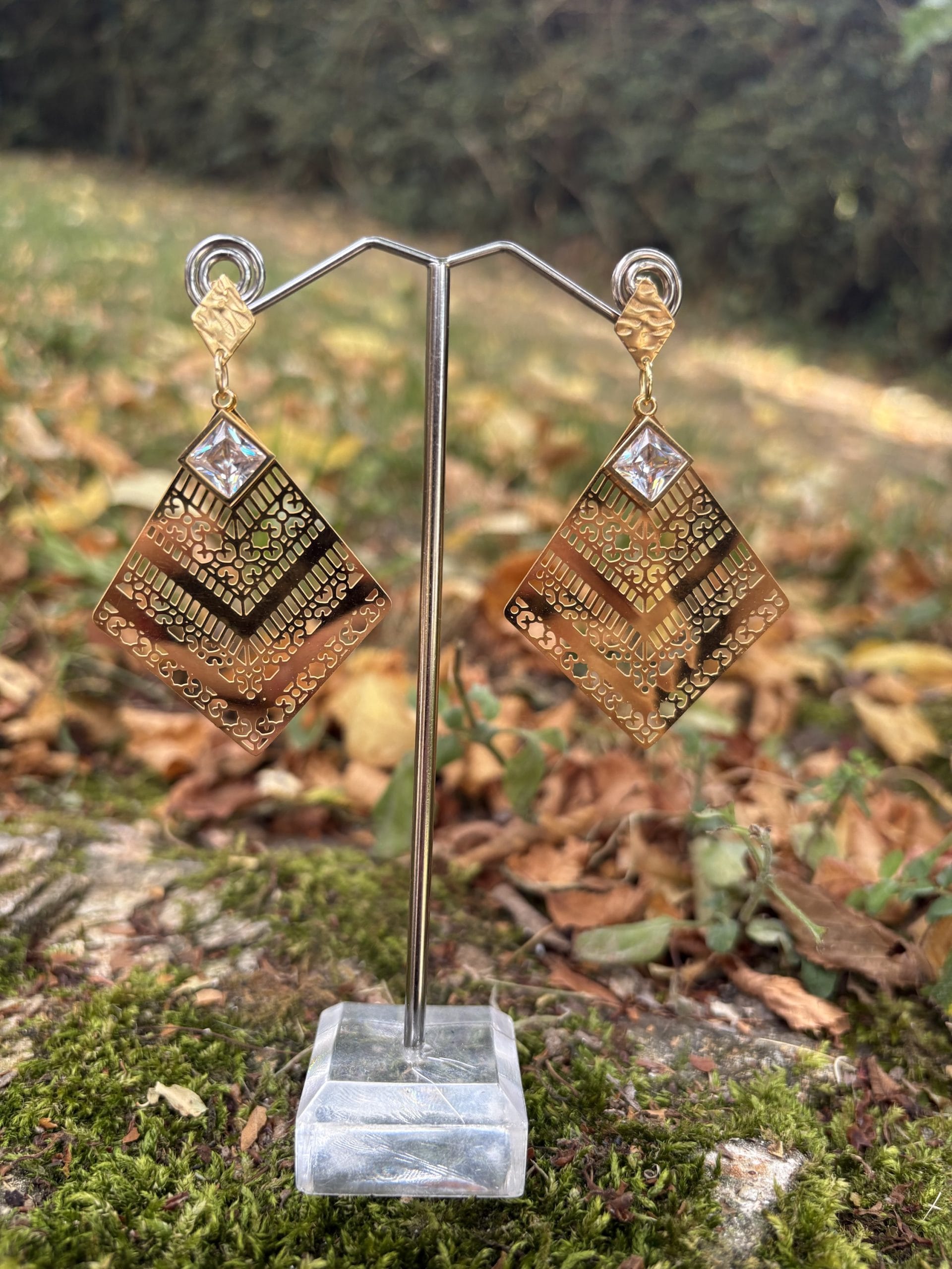 Boucles d’oreilles losanges dorés